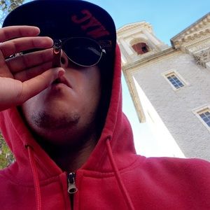 Meet your Posher, Ida